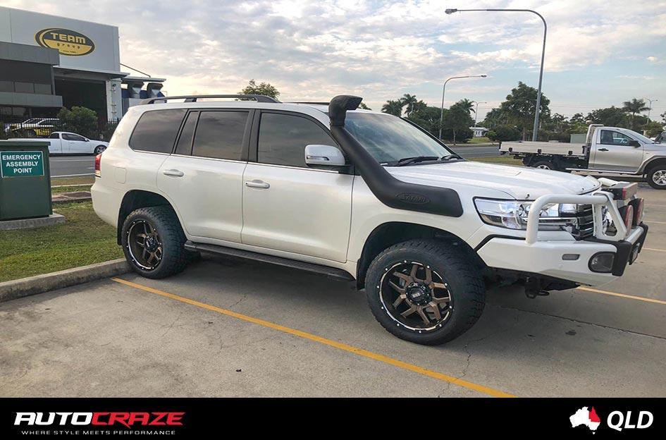 TOYOTA LANDCRUSIER GD07 BRONZE